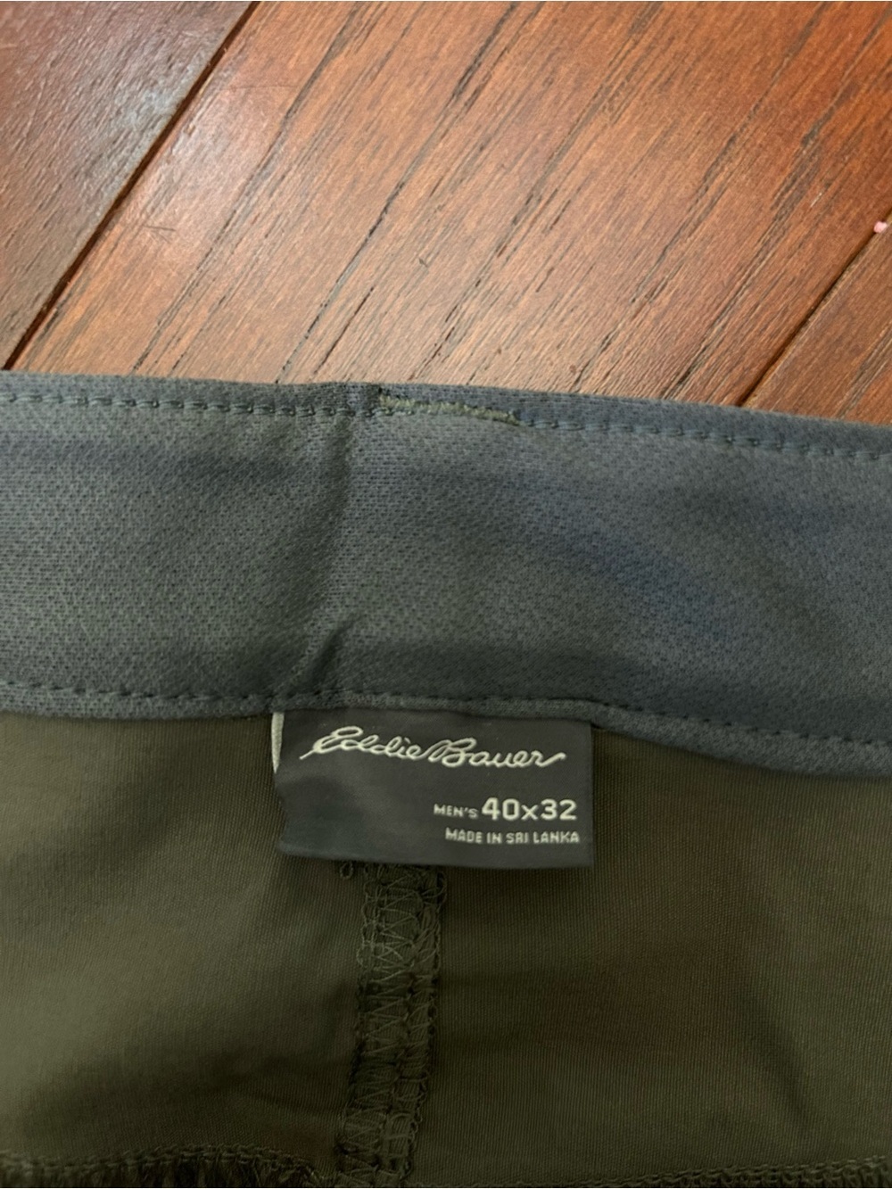 NWT Eddie Bauer Men's Convertible Tech Pants to shorts 40x32 olive green UPF50+ - Picture 7 of 12